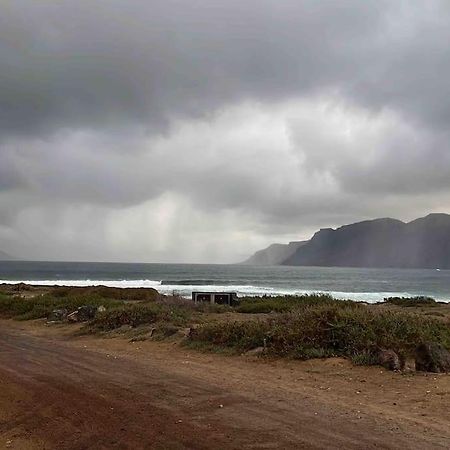 Famara, Apto. En Zona Tranquila A 200M Del Mar. 아파트 외부 사진