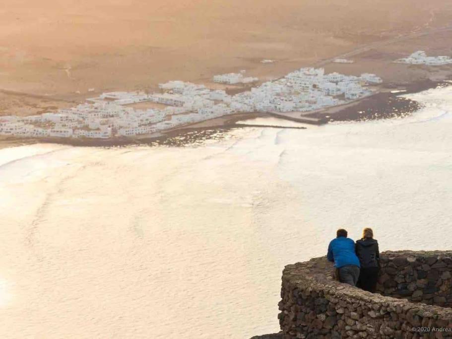 Famara, Apto. En Zona Tranquila A 200M Del Mar. 아파트 외부 사진