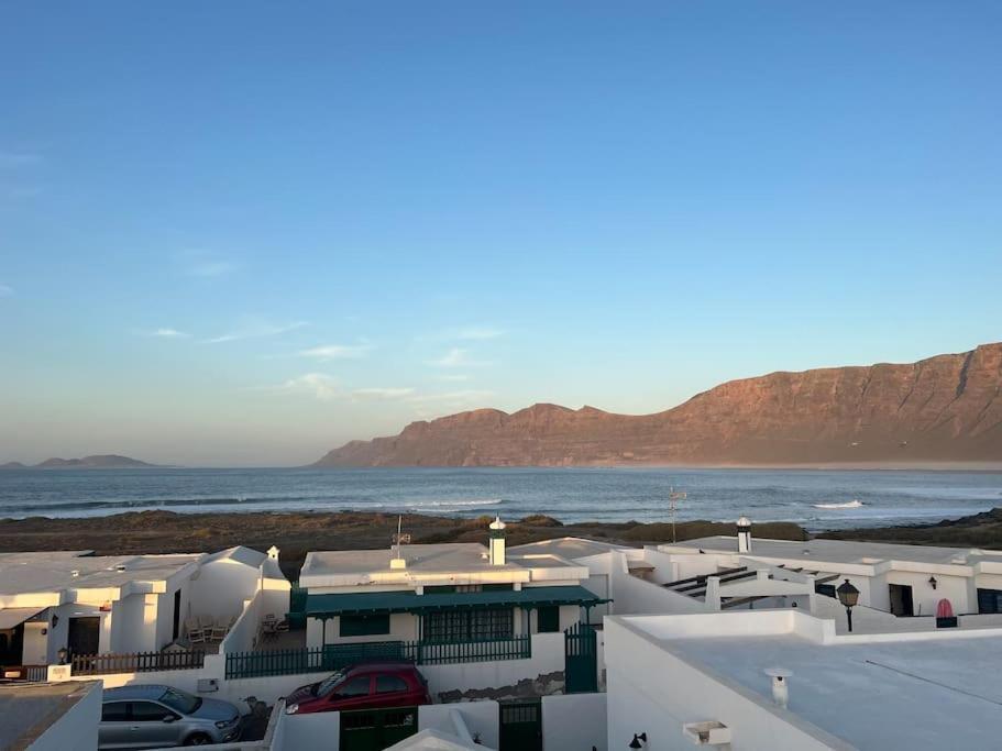Famara, Apto. En Zona Tranquila A 200M Del Mar. 아파트 외부 사진