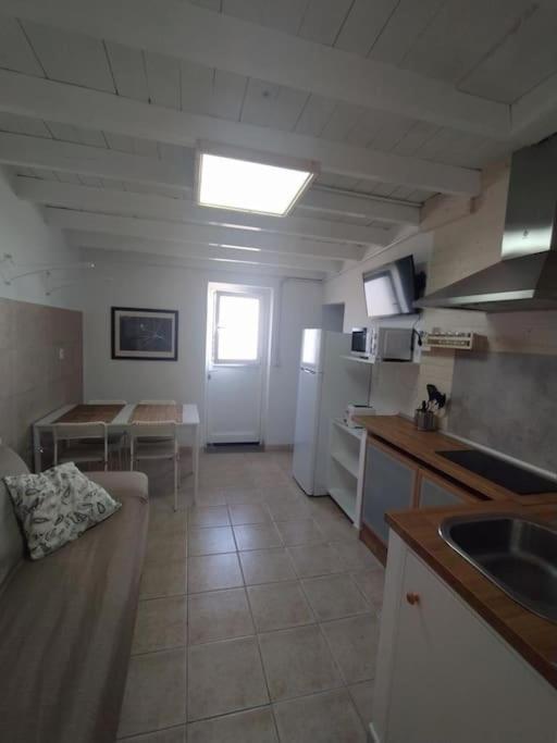 Famara, Apto. En Zona Tranquila A 200M Del Mar. 아파트 외부 사진